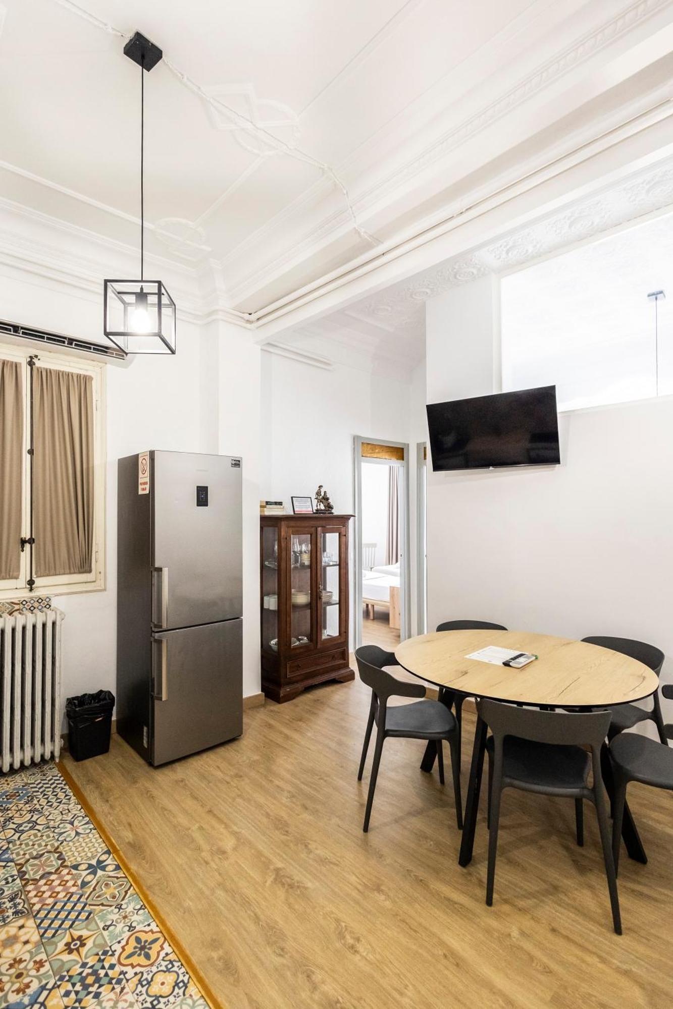 Live In Chianti Apartaments By Concept Flats บาเลนเซีย ภายนอก รูปภาพ