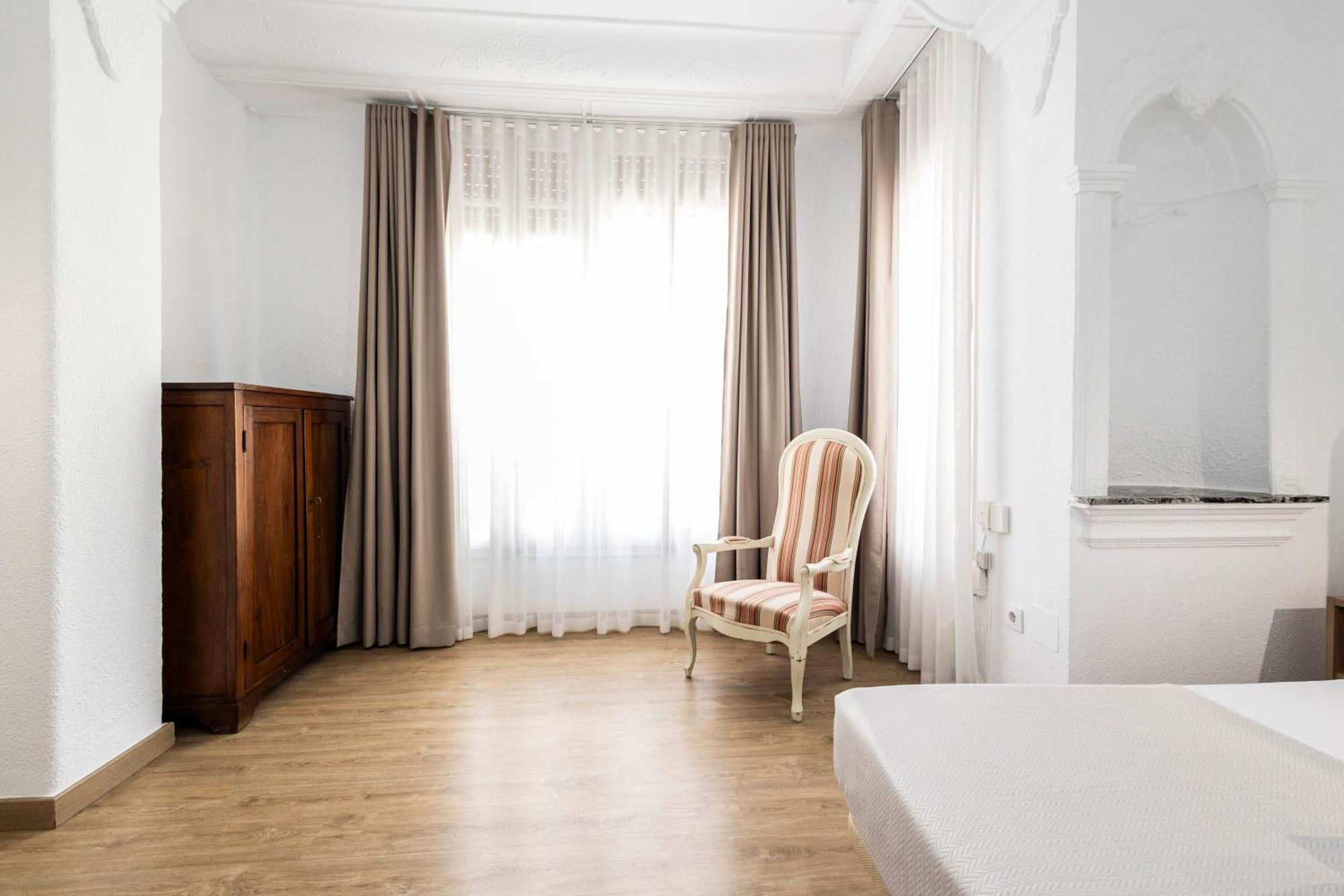 Live In Chianti Apartaments By Concept Flats บาเลนเซีย ภายนอก รูปภาพ