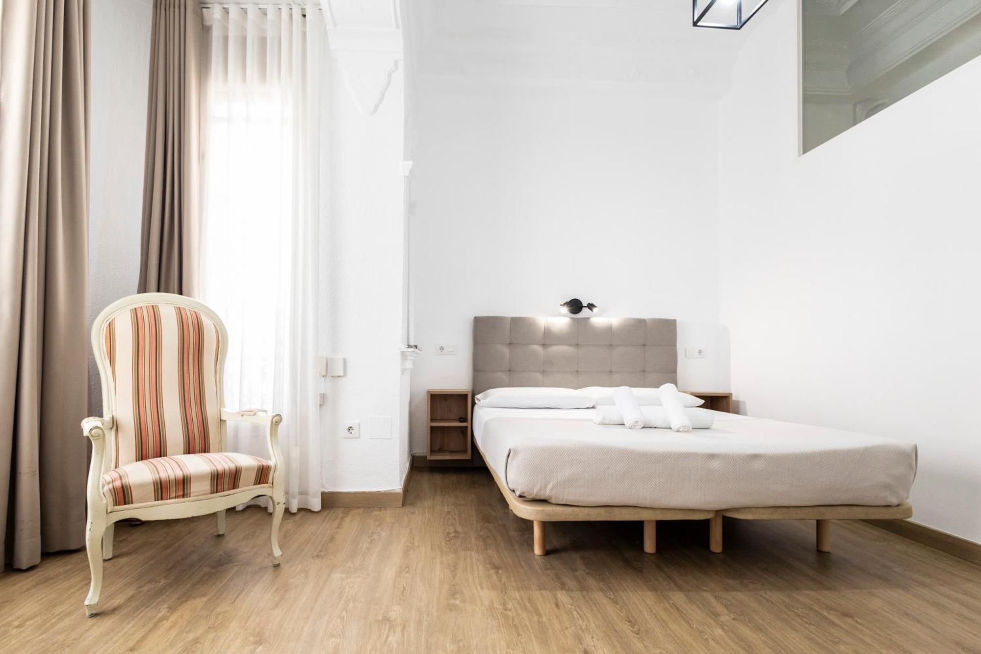 Live In Chianti Apartaments By Concept Flats บาเลนเซีย ภายนอก รูปภาพ