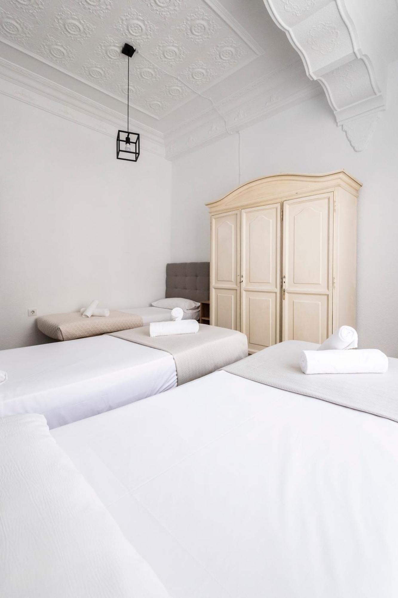 Live In Chianti Apartaments By Concept Flats บาเลนเซีย ภายนอก รูปภาพ
